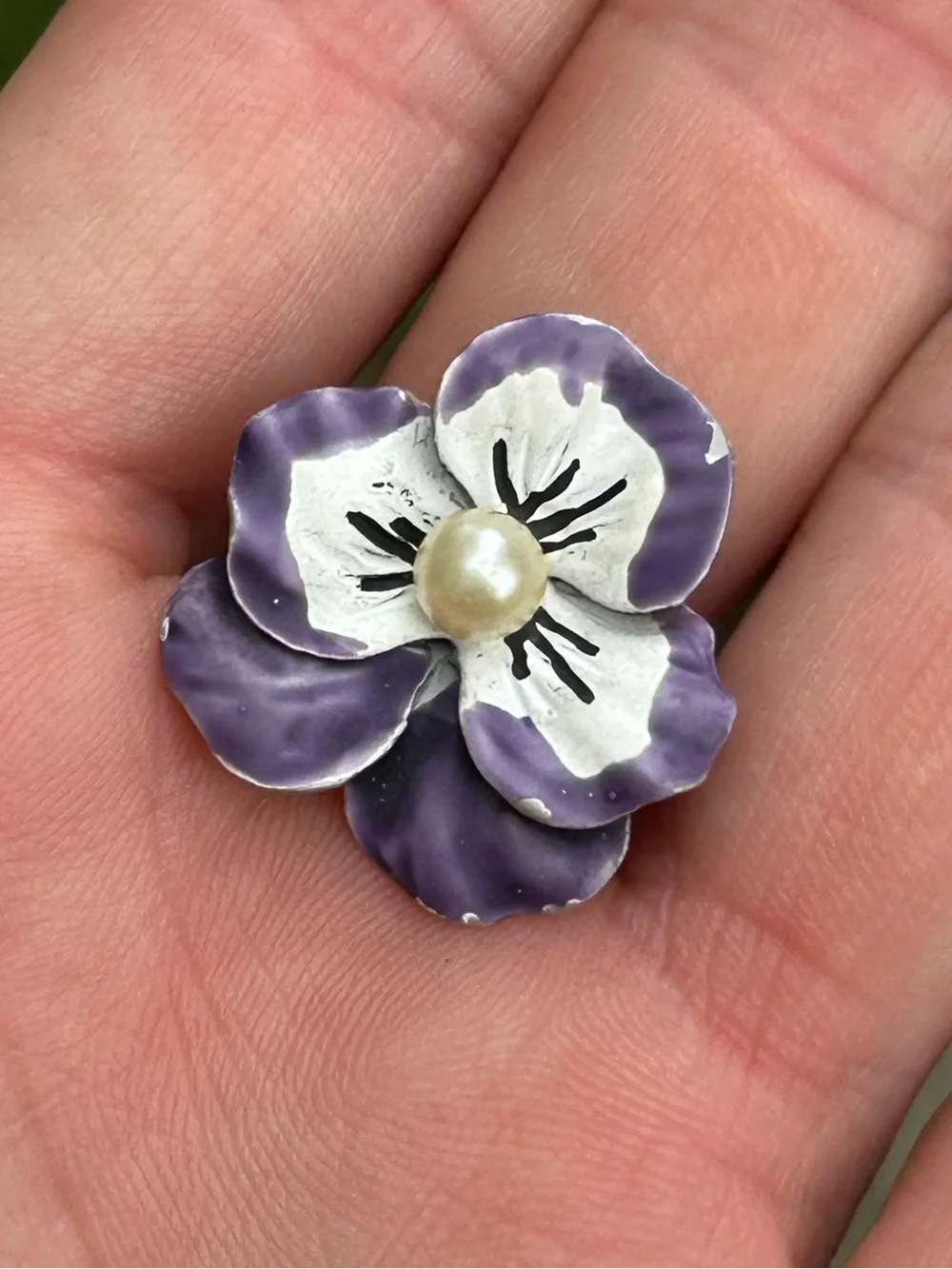 Vintage beau Sterling enameled pansy flower pin